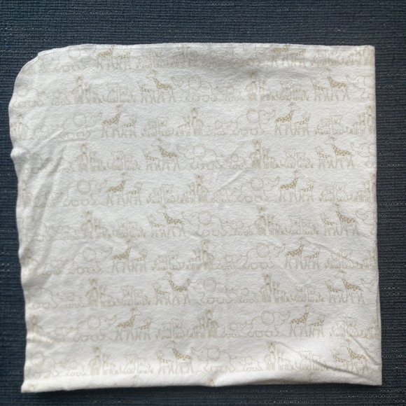 Set of 2 George receiving blankets - Picture 3 of 3